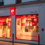 Devanture d'une boutique SFR